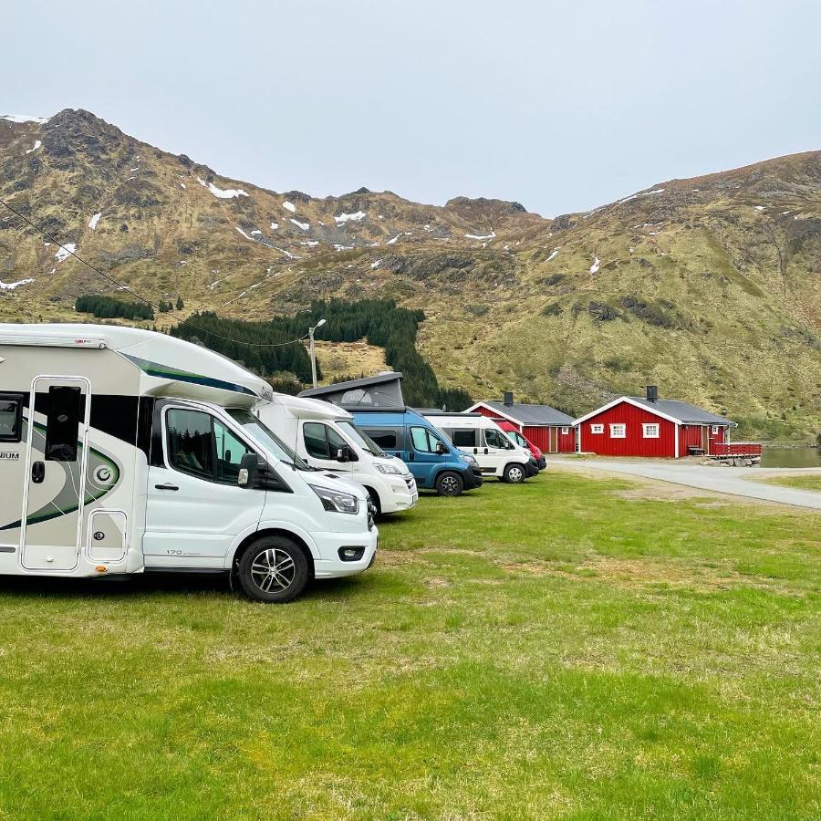 Brustranda Fjordcamping Valberg Bagian luar foto